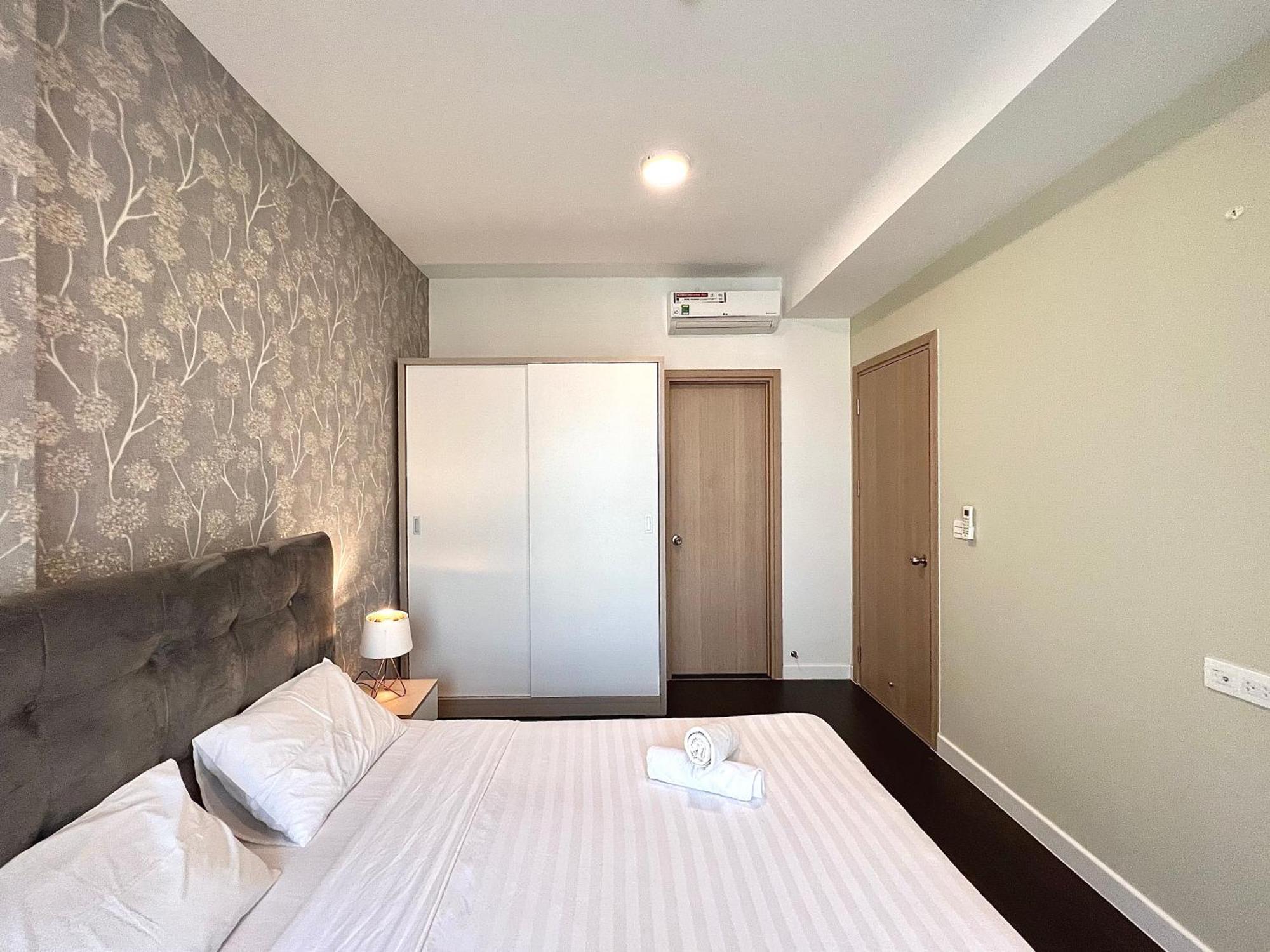 Saigon Banhada - Rivergate - Infinity Pool Cidade de Ho Chi Minh Exterior foto