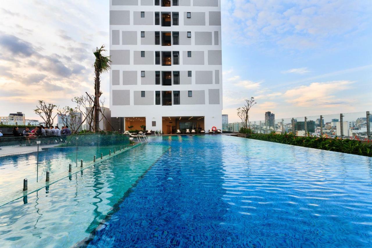 Saigon Banhada - Rivergate - Infinity Pool Cidade de Ho Chi Minh Exterior foto