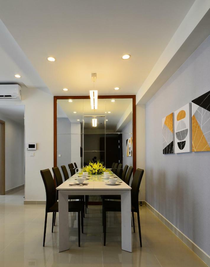 Saigon Banhada - Rivergate - Infinity Pool Cidade de Ho Chi Minh Exterior foto